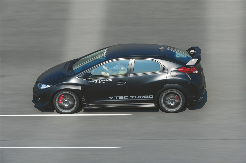 Civic Type R bez kamuflażu